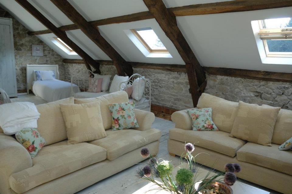 Le Moulin Des Farges Bed & Breakfast Meymac Exterior photo