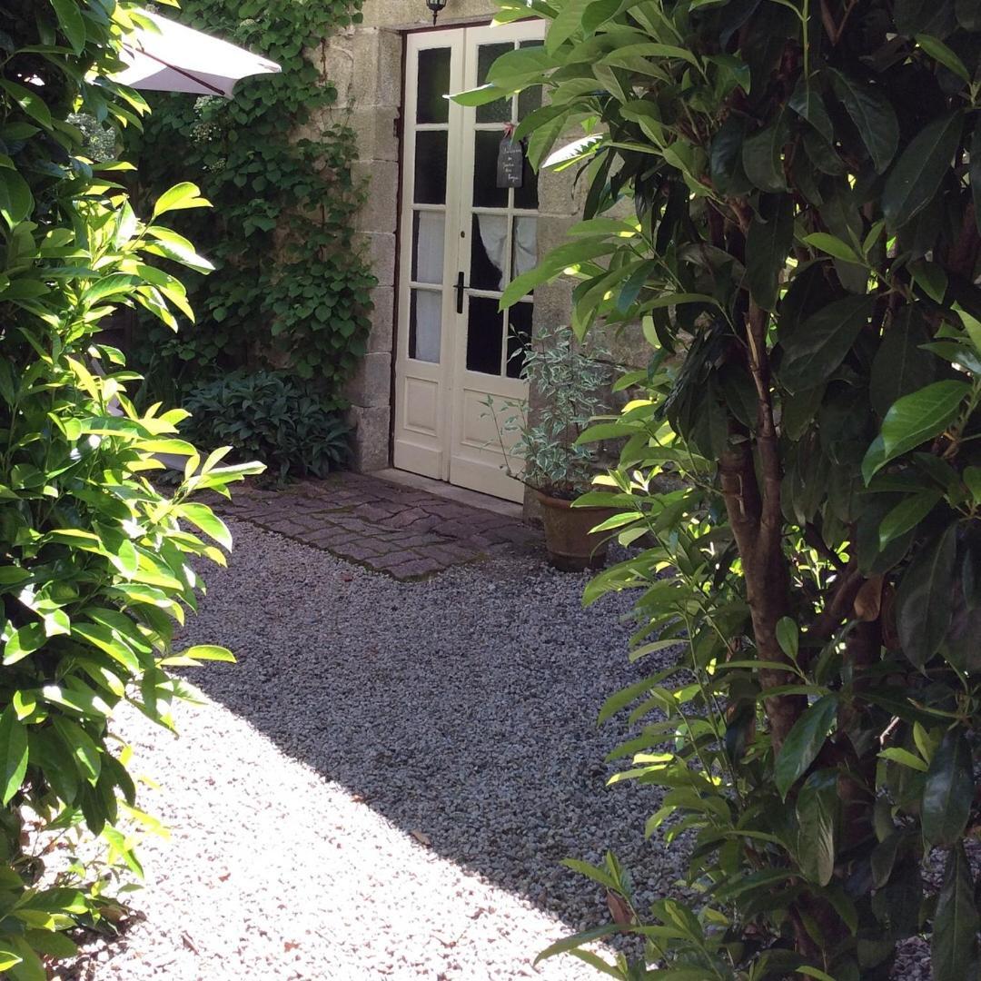 Le Moulin Des Farges Bed & Breakfast Meymac Exterior photo